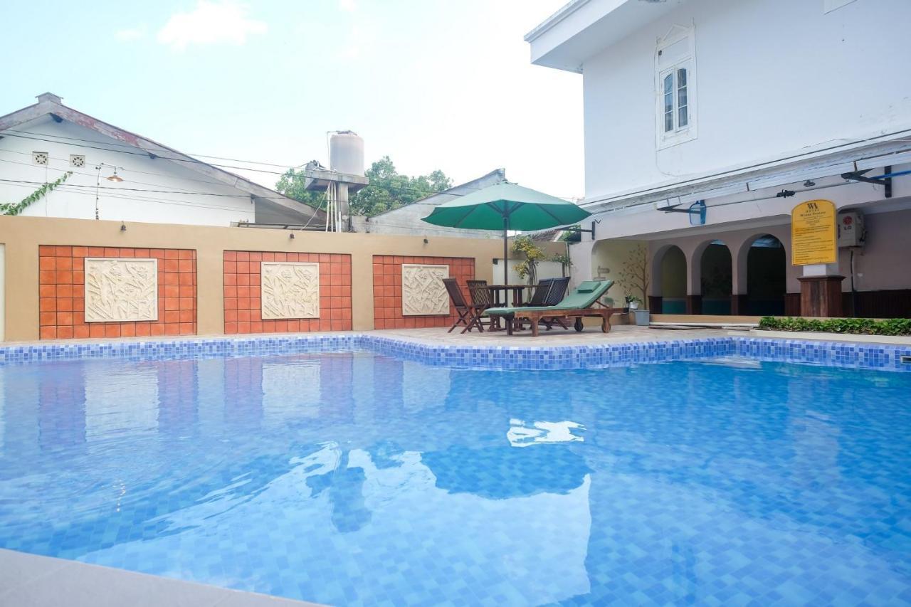 Reddoorz @ Mantrijeron 2 Hotel Yogyakarta Exterior photo