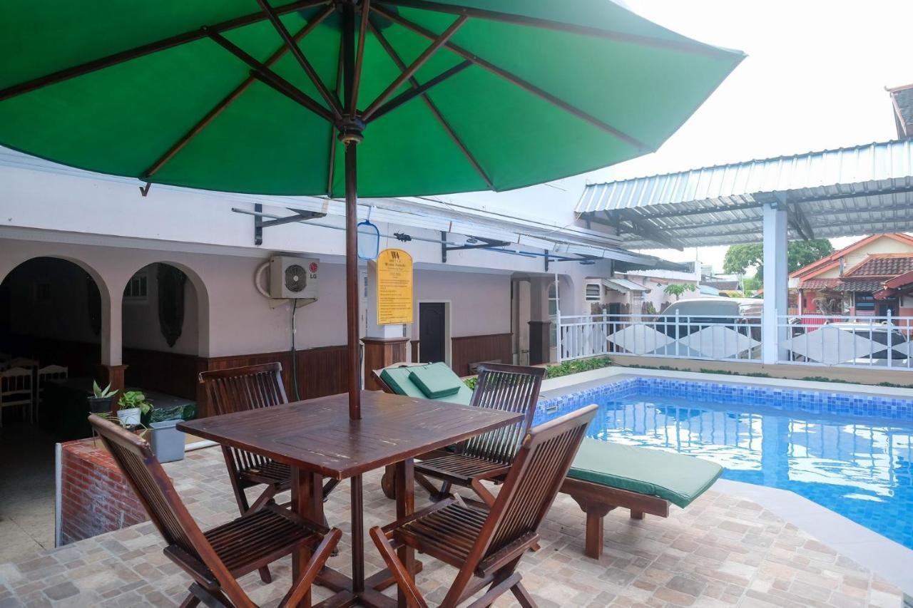 Reddoorz @ Mantrijeron 2 Hotel Yogyakarta Exterior photo